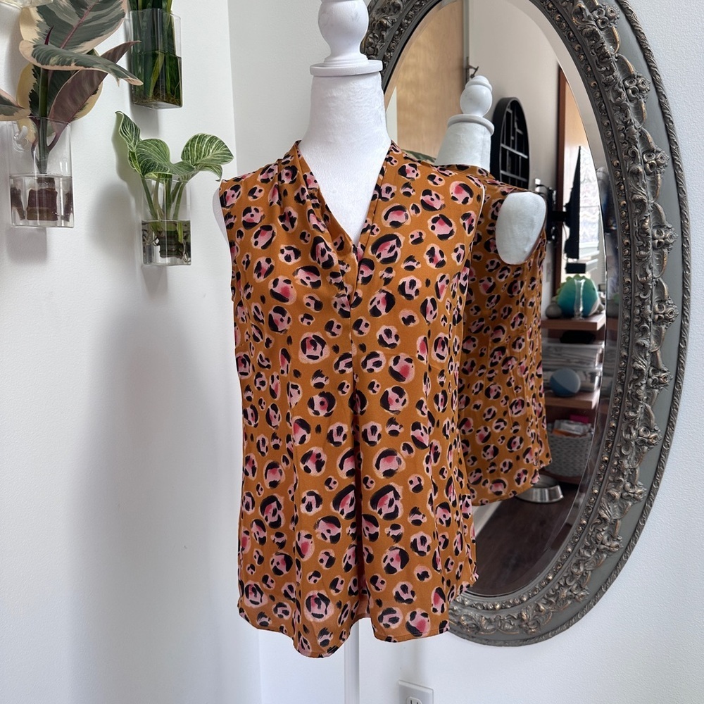 Cabi Leopard Print Sleeveless Blouse – Size XS